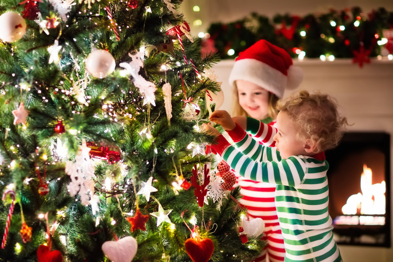 Hollywood Christmas Parade Tips: Essential Information For Parents